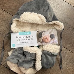 JJ cole Bomber Hat Set - Size 0-6 Months